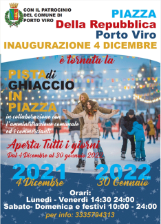 Pista di ghiaccio in piazza